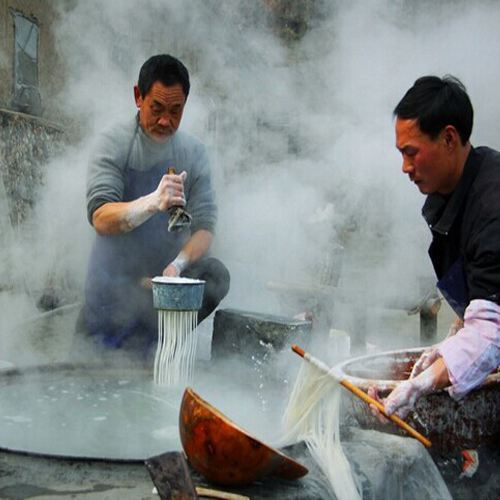 仿手工粉條生產線為什么如此受歡迎？與其他粉條機相比有什么優勢?