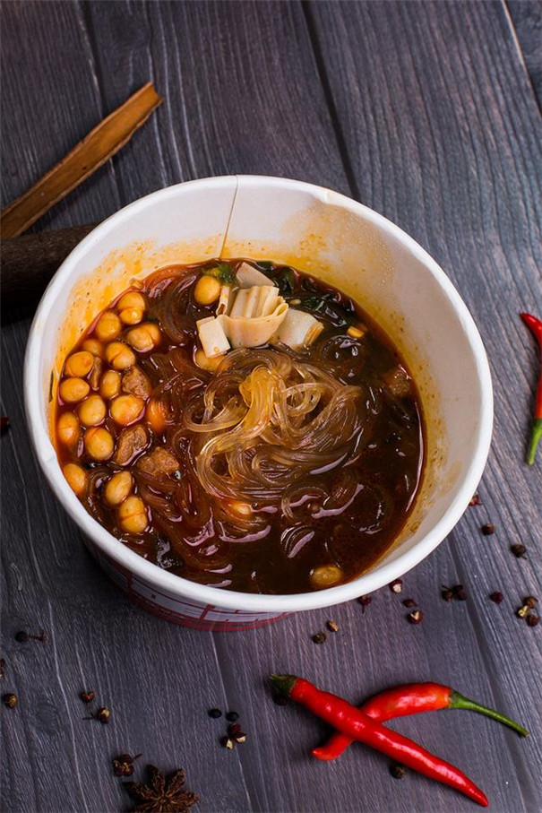 粉條加工要跳出思維限制，提升加工轉(zhuǎn)化才是雙贏