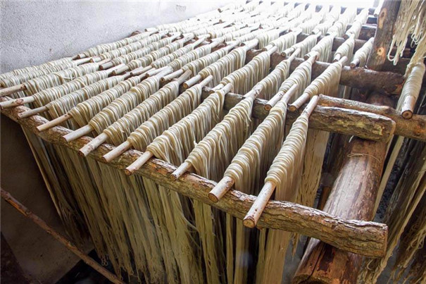 投資開辦粉條加工廠，除了粉條機設備，還有哪些事情要注意？