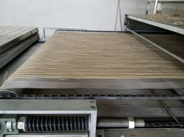 機(jī)械化紅薯粉條機(jī)加工技術(shù)的創(chuàng)新優(yōu)勢(shì)體現(xiàn)在哪幾個(gè)方面？