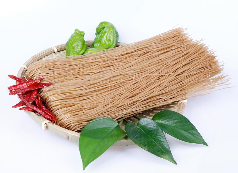 粉條粉絲種類、口感差別大，粉條機工藝有很大因素